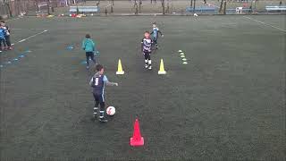 Passing drill left and right foot  skipping U10 U9 U8 Passe pied droit pied gauche avec skipping [upl. by Wernsman607]