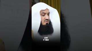 We Live In A Non Ideal World  Mufti Menk [upl. by Angelo798]