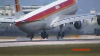 Iberia a340600 landing in Miami [upl. by Tobit288]