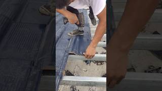 Roof glazed tile installation process [upl. by Aiceila]