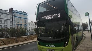 southern vectis 1151 1152 1520 1525 1613 1660 1693 on route 3 4 9 2 at Ryde bus station [upl. by Leduar]