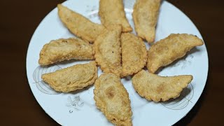 নারিকেলের ভাজা পুলি পিঠা। Narkeler vaja pulipitha l Coconut pulipitha l Bengali pitha recipe l pitha [upl. by Sapphire695]