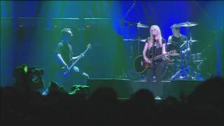 Avril Lavigne Live Who Knows HD [upl. by Saraann]