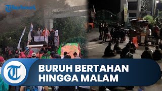 Bogor Hari Ini Usulkan Kenaikan UMK 10 Persen Demo Buruh Bermalam di Depan Disnaker [upl. by Shelman]