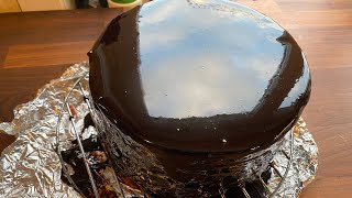 Recette de Glaçage Miroir au Chocolat Facile [upl. by Ajiam]