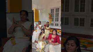 Ambalapuzha Unni kannondu nee  Sitting choreography  Onam [upl. by Aisac]