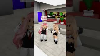 Cuando sales de coffee break 🤣 lichiecat roblox gaminggirl brookhaven humor shorts [upl. by Clance]