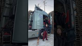 Beautiful girlstravel Firework Dust Truck shorts Spin Tires Mud Mercedes Simulationkcv [upl. by Xyla356]