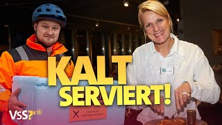 Unglaublich Teures Restaurant bestellt Gerichte per Lieferdienst  Verstehen Sie Spaß [upl. by Tripp]