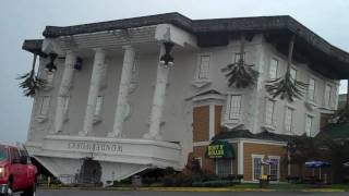 Cool Upside Down Building in Pigeon Forge TN  WonderWorks [upl. by Ellehsram]