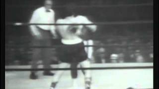 Joe Frazier vs Oscar Bonavena I  Sept 21 1966  Rounds 1  3 [upl. by Masao]