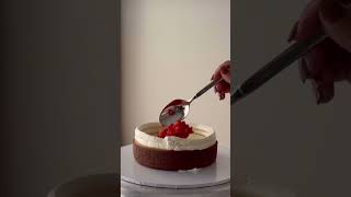 cake baking cakedecorating cakedesign viralvideo shorts youtube fyp sweet strawberrycake [upl. by Leotie]