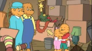 The Berenstain Bears Attic Treasure  Moving Day  Ep33 [upl. by Reivad]