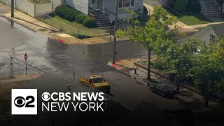 High tide leads to coastal flooding in Howard Beach Queens [upl. by Cini]