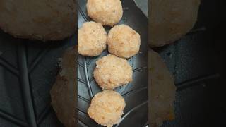 kobbari laddu కొబ్బరి లడ్డు😋😋😋😋tryit [upl. by Aina]