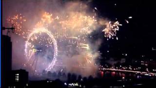 London fireworks on New Years Eve [upl. by Inahet]