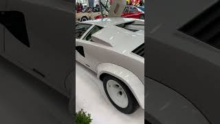 LAMBORGHINI COUNTACH CHE BOMBA GIOVANE COME LA CANZONE [upl. by Ahsiuqram680]