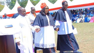 SEE HOW RAILAS WIFE IDAODINGA WAS INSTALLED AS A CANON OF THE ANGLICAN CHURCH IN A COLOURFUL EVENT [upl. by Katey991]