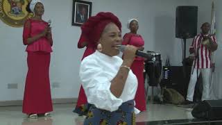 Tope Alabi Praise and Worship With Ambodes Wife in Government House [upl. by Cynthia242]