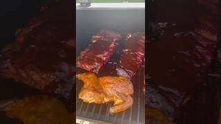 Offset smoker is fully loaded for the weekend bbq offsetsmoker homecook recipes [upl. by Mendel]