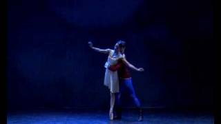 Lo schiaccianoci  pas de deux  Balletto del Sud [upl. by Lotsirk]