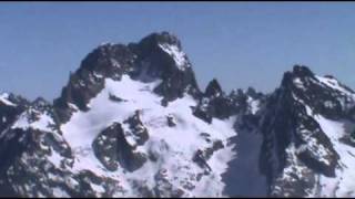 Les Rouies 3589m en ski de randonnée par le glacier du Chardon [upl. by Tenay]