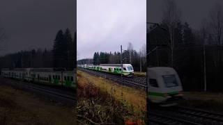 R9675 HelsinkiTampere 🇫🇮 VR rautatieasema train video trainspotting shortsvideo 🛤️ trevlig resa [upl. by Dnartreb]