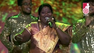 Tamil Folk Song by Chinnaponnu  Vikatan Nambikkai Awards [upl. by Deane]