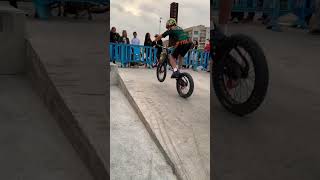 La famosa empuntada en bici bike bikers bikeshorts biketrial [upl. by Branen109]