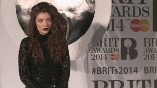 Brits 2014 Winners Room Lorde overwhelmed after winning International female solo artist [upl. by Namyh775]