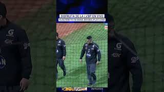 El juego en Puerto La Cruz entre Leones y Caribes fue suspendido por la lluvia LVBP Leones [upl. by Anilatak144]