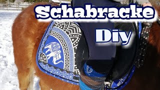 Diy  Schabracke  Satteldecke selber nähen [upl. by Redneval]