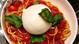 Spaghetti Pomodoro With Burrata  Spaghetti Recipe  Pasta Recipe  Raashi Cooks [upl. by Modeste]