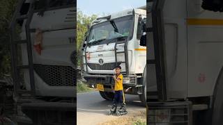 Skating karne ke liye road banva rha shorts skating advik viral [upl. by Aciraa]