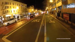 Jaywalker gets Angry after getting Honked at for Jumping a Red Light Market Street San Fra [upl. by Yram]