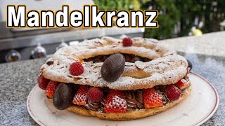 Mandelkranz mit SchokoladenNougatFüllung  Einfaches Backrezept bbqschwabe [upl. by Aggie]