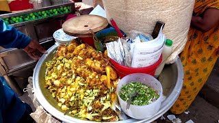 Spicy Potato Chickpea  Chola Boot  স্বাস্থ্যকর আলু ছোলা মাখা  Bangladeshi Street Food [upl. by Landa81]