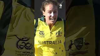 Ellyse Perry is a superstar 🤩 cricket ellyseperry cricketshorts ytshorts [upl. by Dorraj593]