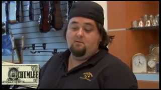 Chumlee quotle saca la piedraquot a un cliente [upl. by Hervey600]