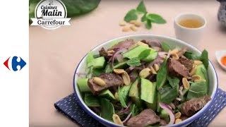 Une délicieuse salade thaï de steak avec sa sauce chili [upl. by Anirav630]