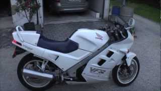 Honda VFR 750 F RC24 is awsome [upl. by Lenwood]