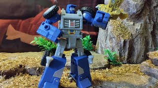 Beachcomber es chévere Transformers Legacy Evolution Review [upl. by Lletnahc]