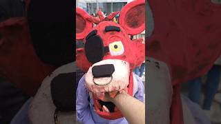 FOXY ZJADŁ MI RĘKĘ 🦊 cosplay fnaf fnafcosplay [upl. by Aleece816]