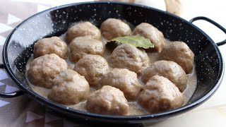 🍲ALBÓNDIGAS EN SALSA DE CHAMPIÑONES CON THERMOMIX🍲  Receta fácil [upl. by Winwaloe]