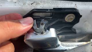 20032006 Ford Expedition Interior Door Handle Replacement w Broken Plastic Piece Quick Fix [upl. by Assenej513]