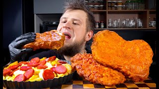 ОГРОМНЫЕ НАГГЕТСЫ КАРТОШКА ФРИ С СЫРОМ И КОЛБАСОЙ ASMR MUKBANG АСМР МУКБАНГ 먹방 大食い たべる 谢尔盖 [upl. by Ahsytal]