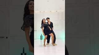 Kinni kinni song dance diljit dosanjh vickyandaakanksha dance kinnikinni [upl. by Isdnil]