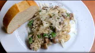 Nem cremet risotto m champignons amp grønne asparges  Opskrift  149 [upl. by Fraya]