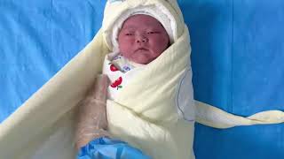 Wrap this newborn in one minute [upl. by Skier]