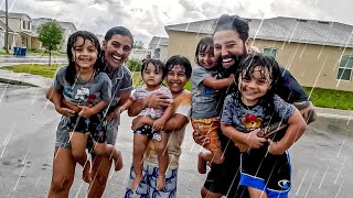 Primeiro Banho de Chuva em família aqui na FLÓRIDA 🇺🇸 [upl. by Ahterahs359]